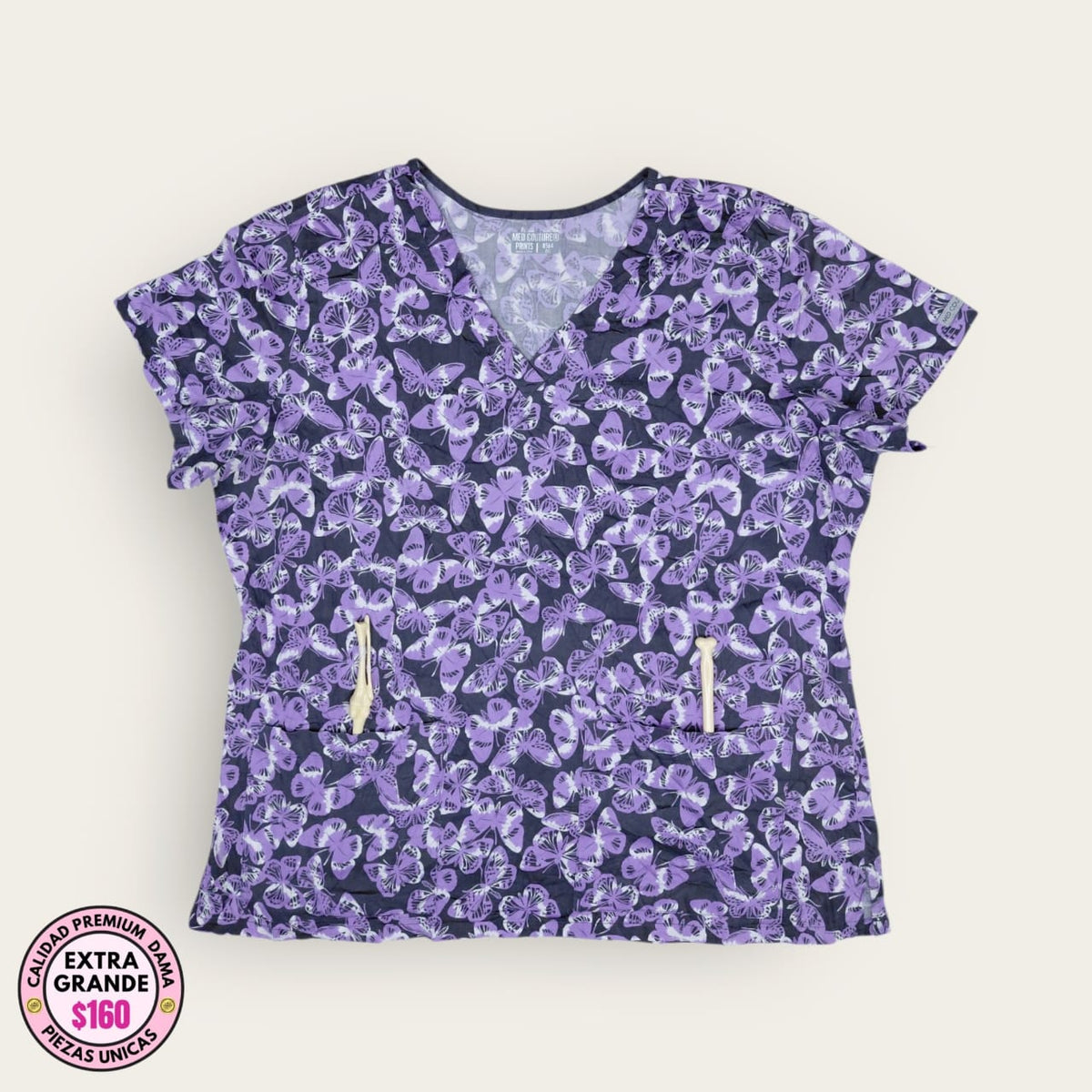Filipina médica MedCouture estampado mariposas, talla extragrande para dama, disponible en Uniformes MID.