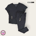 Conjunto médico Scrubstar gris grafito, talla grande para dama, disponible en Uniformes MID.
