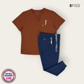 Conjunto médico FIGS terracota y pantalón azul, talla extragrande para dama, disponible en Uniformes MID.