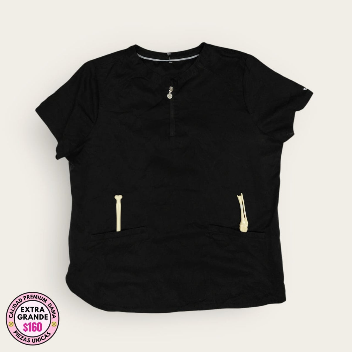Filipina médica negra con cierre frontal, talla extragrande para dama, disponible en Uniformes MID.