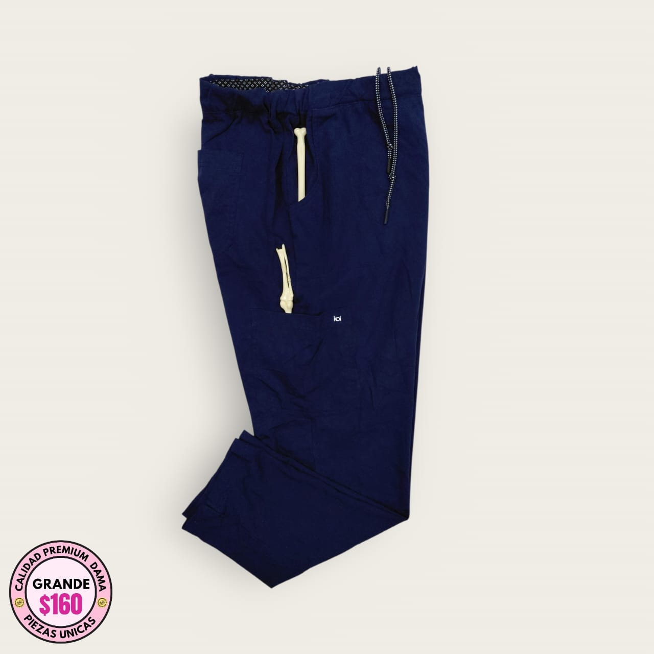 Pantalón azul marino
