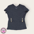 Filipina médica MedCouture gris grafito, talla chica para dama, disponible en Uniformes MID.