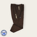 Pantalón médico Cherokee Workwear café, talla grande para caballero, línea Premium de Uniformes MID.