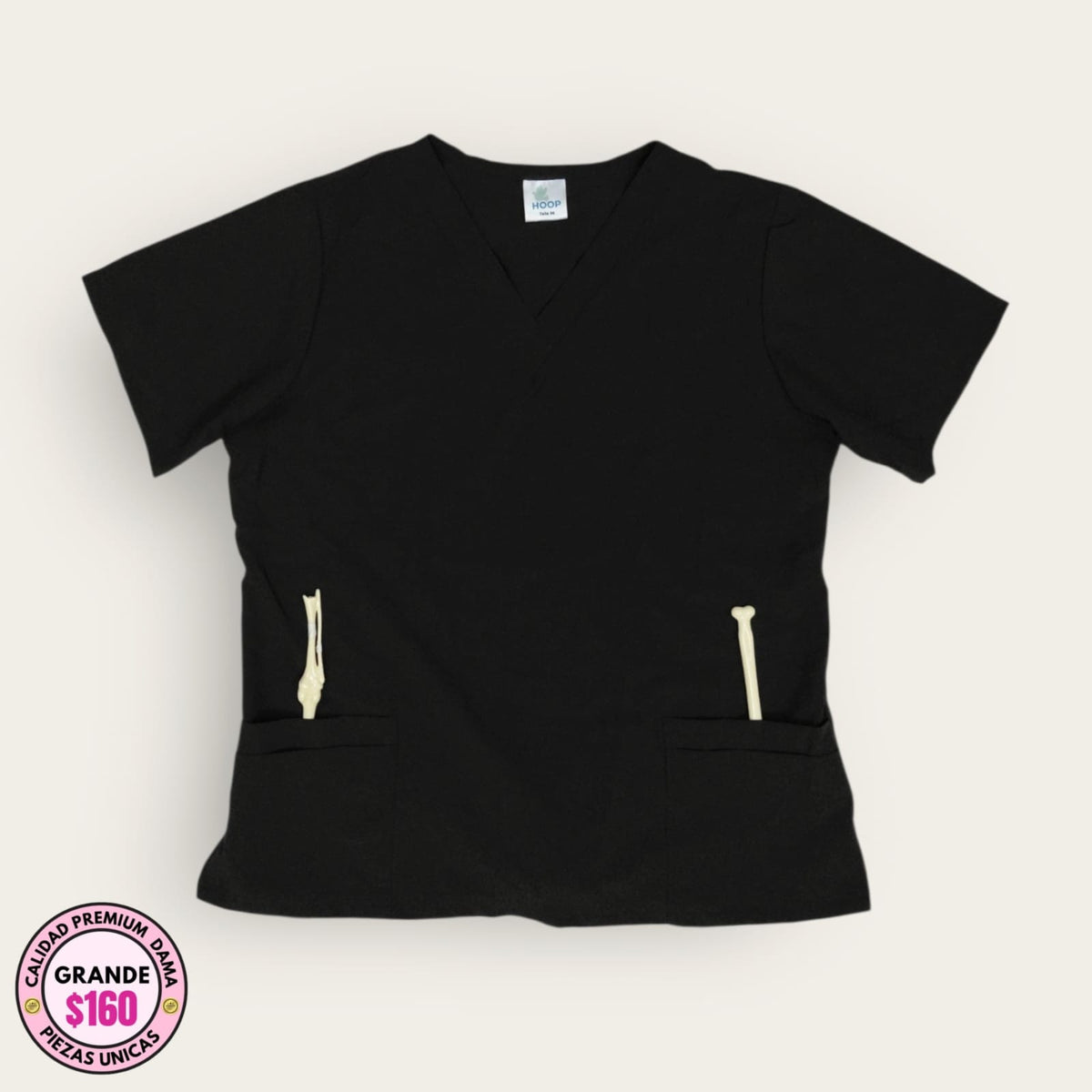 Filipina médica HOOP negra, talla grande para dama, disponible en Uniformes MID.